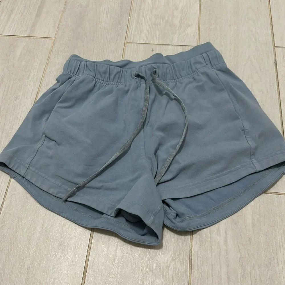 New Lululemon Blue Shorts 2
